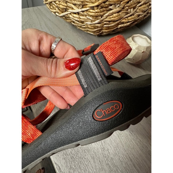 Chaco Women's Red Orange Adjustable Strap Outdoor Hiking Sport Sandals Size 8 - Picture 5 of 6